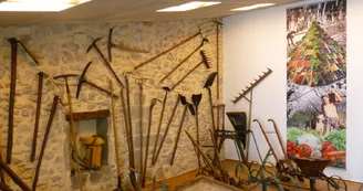 Musée des outils agraires et des traditions Musée des outils agraires et des traditions