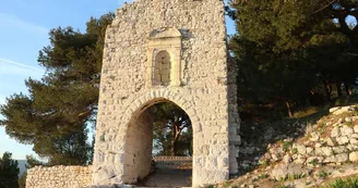 La Poterne La Poterne