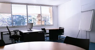 Bureau Bureau