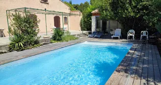 Villa avec piscine privée Villa avec piscine privée