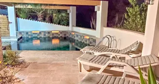 T3 avec piscine et jardin privé - Plage à 800 m T3 avec piscine et jardin privé - Plage à 800 m