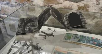 Atelier galerie : estampes, livres d'artistes, livres d'art, bijoux- Ste Suzanne