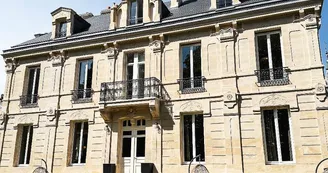 Tous droits réservés