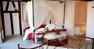 Le Pontaubeau - Vivoin - chambre des mariés Le Pontaubeau - Vivoin - chambre des mariés
