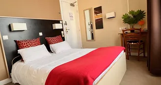 Gîte Au Petit Vivoin - Vivoin - chambre Gîte Au Petit Vivoin - Vivoin - chambre