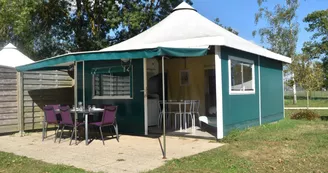 Camping au Bord du Loir - Le Lude - Bungalow Edena (67) Camping au Bord du Loir - Le Lude - Bungalow Edena (67)