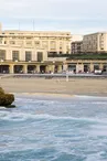 Hôtel Mercure Plaza- Biarritz - Vue depuis la grande plage.