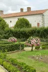montravers-logis-vieux-deffend-1