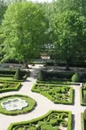 Jardins du Cloître vue depuis le haut de l'Eglise Notre-Dame